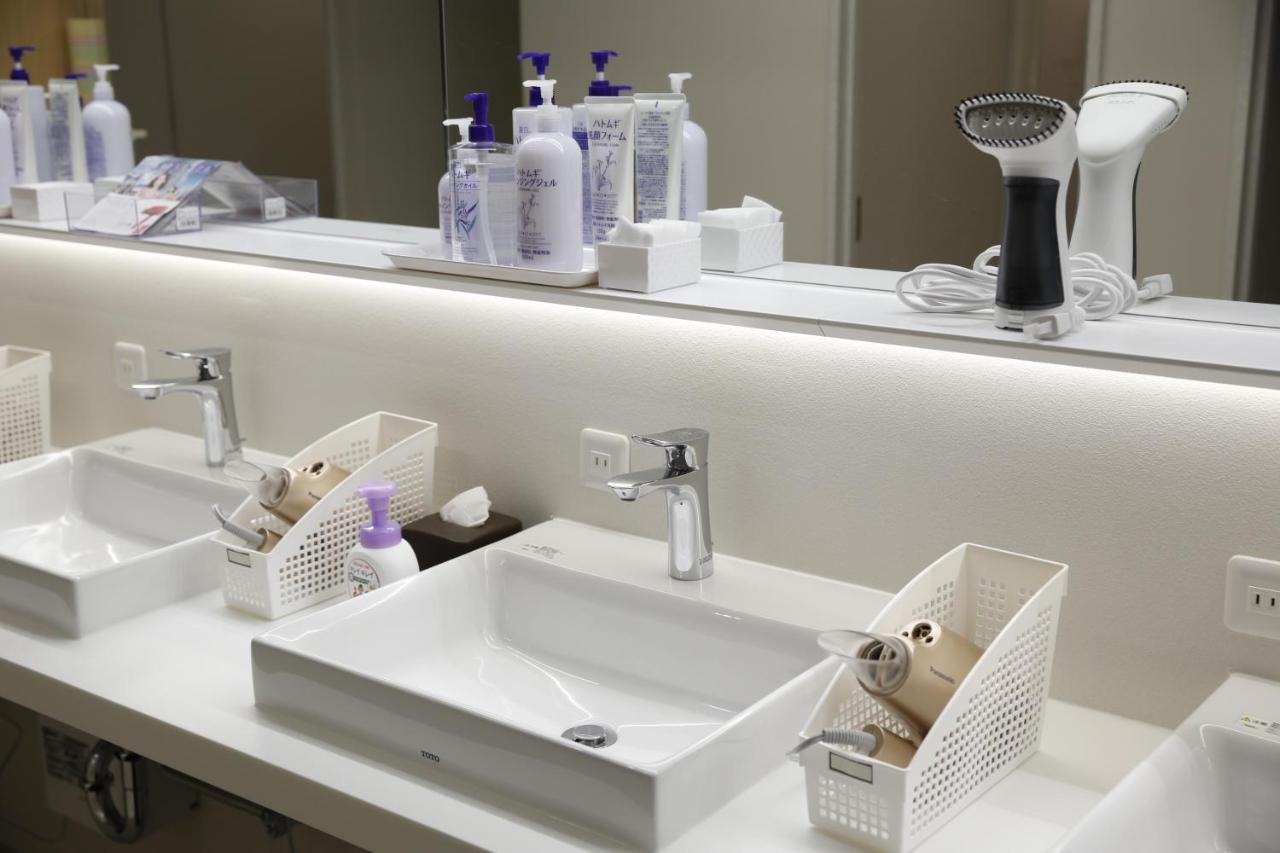 Grand Cabin Tenjin Minami Fukuoka  Ngoại thất bức ảnh